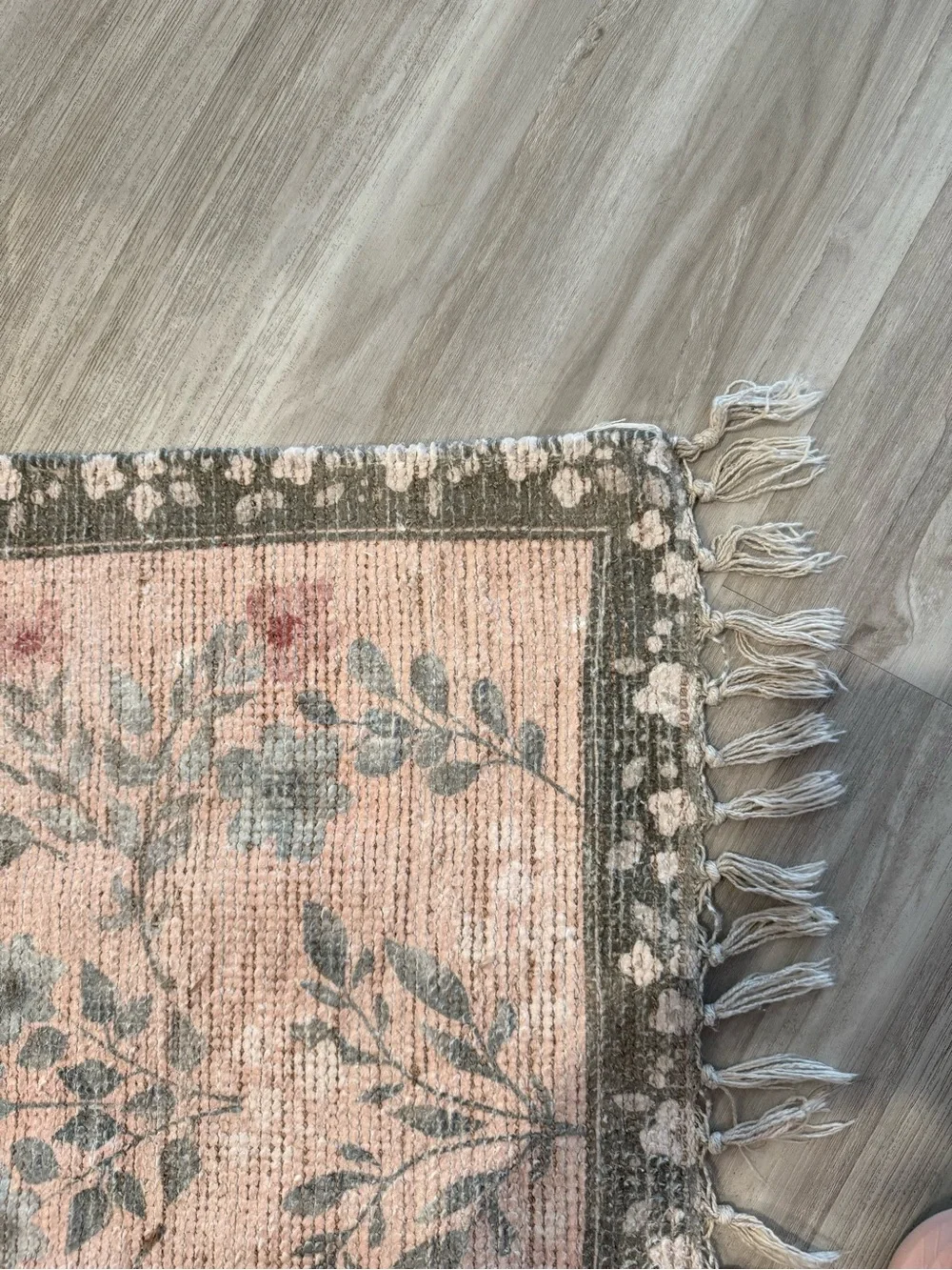 The Farmhouse by Rachel Ashwell Floral Accent Rug Fringe Shabby Chic 25x45